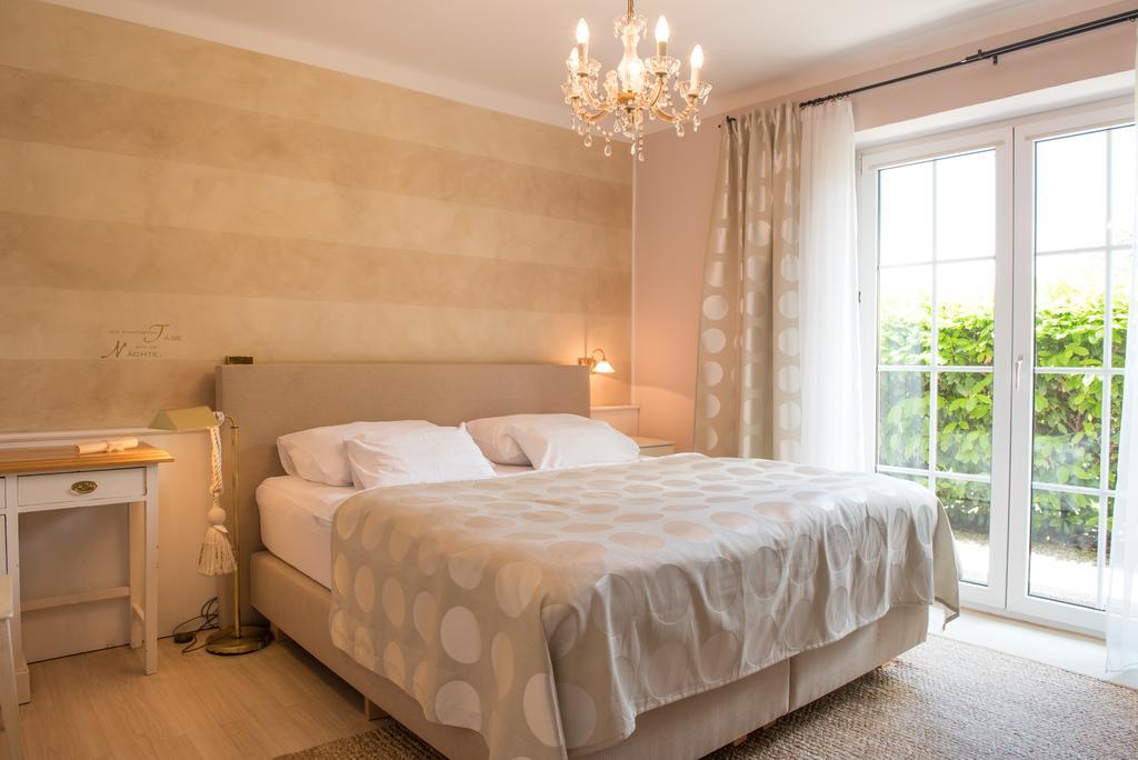 Lovely In Boutique-Hotel Velden Velden am Worthersee Bagian luar foto
